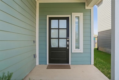 13606 Long Island Dr, Pflugerville, TX 78660 - photo 4