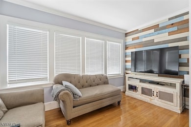 932 Chestnut St, Roselle, NJ 07203 - photo 6