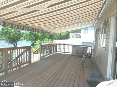 64 Kingston Park Ln, Middle River, MD 21220 - photo 3