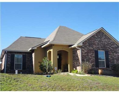 337 Shadow Creek Ave, Pineville, LA 71360 - photo 2