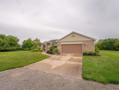 5903 Garman Rd, Auburn, IN 46706 - photo 6