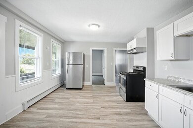 1370 Worcester St unit 3L, Springfield, MA 01151 - photo 3