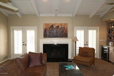 Living Room-Fireplace