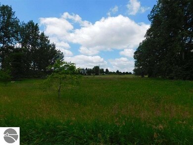 7230 E Harrys Rd, Traverse City, MI 49684 - photo 2