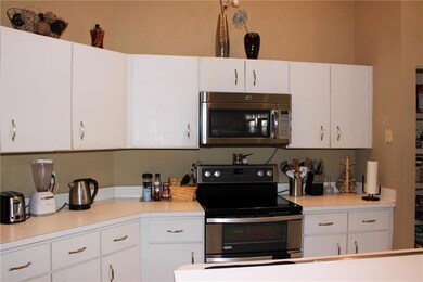 12131 Rockwell Way, Boca Raton, FL 33428 - photo 2