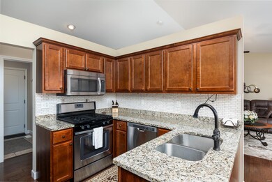 2051 Briarbend Ct, Maryville, IL 62062 - photo 7