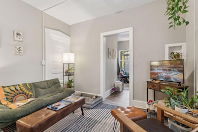 1083 Chatsworth St N, Saint Paul, MN 55103 - photo 4