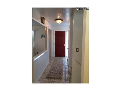Grand entry way with Italian towel flooring.  Gues