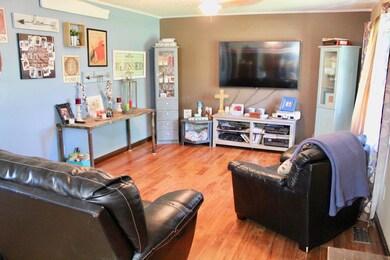 18509 Commercial Point Rd, Circleville, OH 43113 - photo 4