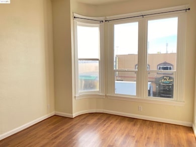 1138 E 12th St, Oakland, CA 94606 - photo 3