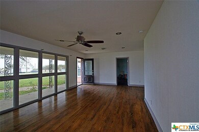 7262 Eddy Gatesville Pkwy, Moody, TX 76557 - photo 5