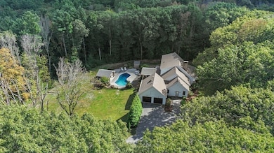 31 Douglas Rd, Sutton, MA 01590 - photo 2