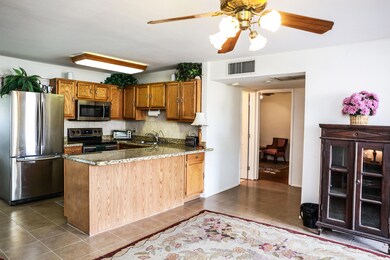 1201 E Sahuaro Dr, Phoenix, AZ 85020 - photo 7