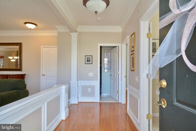 12427 Winsford Mews, Woodbridge, VA 22192 - photo 5