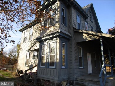 310 Billings Ave, Paulsboro, NJ 08066 - photo 3