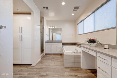 020_Master Bathroom