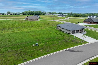 1034 Mahoe Way, Mankato, MN 56001 - photo 2