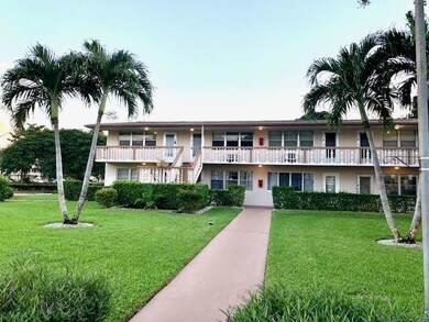 435 Windsor S, West Palm Beach, FL 33417 - photo 3