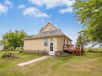 2802 Rusty Wallace Dr, Newton, IA 50208 - photo 7