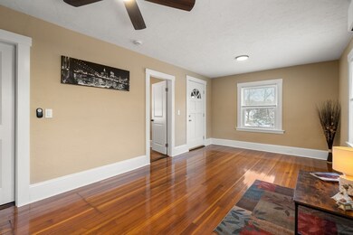 11 Jenkins St, Worcester, MA 01602 - photo 5