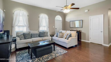 10010 Crooked Oak Way-5