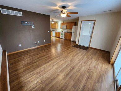 11978 W Ave, Columbus Junction, IA 52738 - photo 4