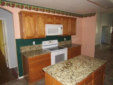 023-353523 Kitchen C