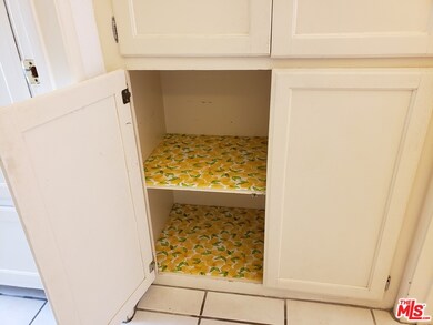 1828 S Rimpau Blvd, Los Angeles, CA 90019 - photo 3