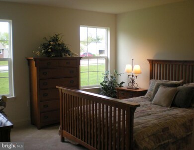 140 Waypoint Dr unit 100, Lancaster, PA 17603 - photo 2