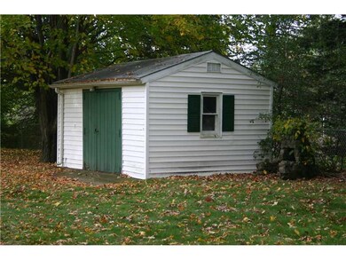 669 Read St, Attleboro, MA 02703 - photo 4