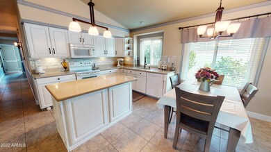 eat in kitchen