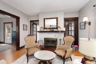 847 College Ave, Davenport, IA 52803 - photo 6