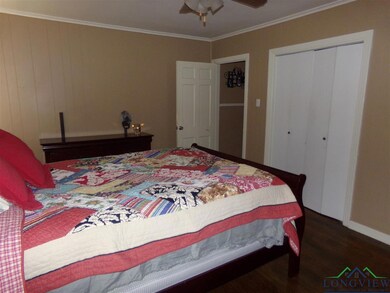 701 Peterson Rd, Kilgore, TX 75662 - photo 6