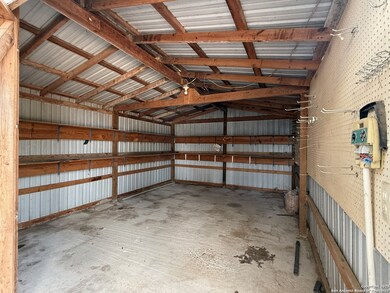 3274 Interstate 35 N unit 2, Natalia, TX 78059 - photo 5