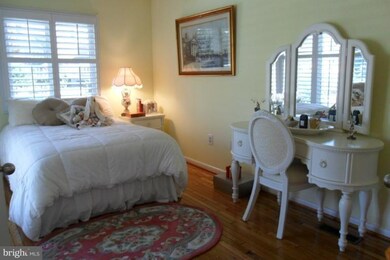 4758 Timber Ridge Dr, Dumfries, VA 22025 - photo 2