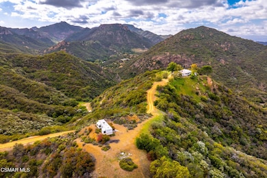 102 W Carlisle Rd, Thousand Oaks, CA 91361 - photo 3