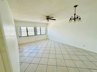 330 SE 2nd St unit 404G, Hallandale Beach, FL 33009 - photo 4