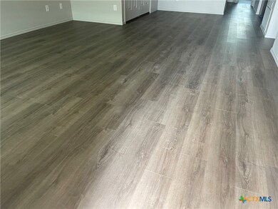 547 Lost Trail unit A, Copperas Cove, TX 76522 - photo 3