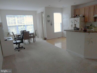 14281 Legend Glen Ct, Gainesville, VA 20155 - photo 4