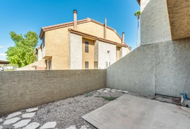 2121 S Pennington unit 37, Mesa, AZ 85202 - photo 5