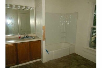 3410 5th Ave, Des Moines, IA 50313 - photo 6