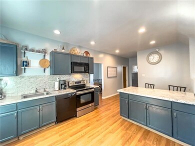 250 Cottage St unit 2, Woonsocket, RI 02895 - photo 2