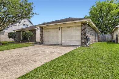 16727 Sky Blue Ln, Houston, TX 77095 - photo 2