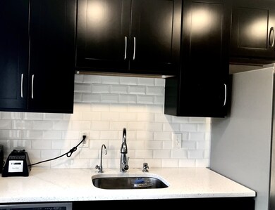 4 Emerson Gardens Rd unit 4, Lexington, MA 02420 - photo 6