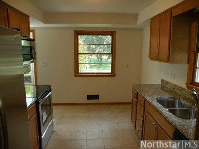 8337 Fremont Ave S, Bloomington, MN 55420 - photo 3