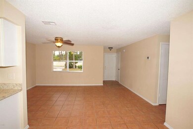 Fruitport Living and Dining a