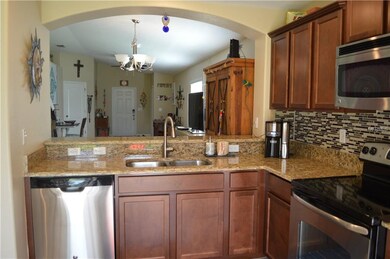 5718 Coquyt Dr, Mount Dora, FL 32757 - photo 5