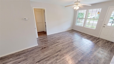 210 E 12th Place, Claremore, OK 74017 - photo 5