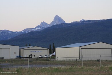 Driggs Fly-In Pkwy Commercial Lots Zone