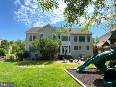 12661 Victory Lakes Loop, Bristow, VA 20136 - photo 4